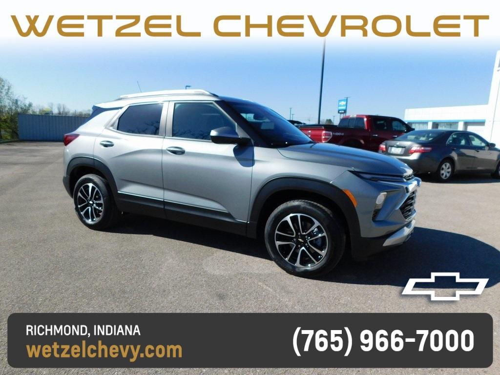 new 2025 Chevrolet TrailBlazer car, priced at $29,220