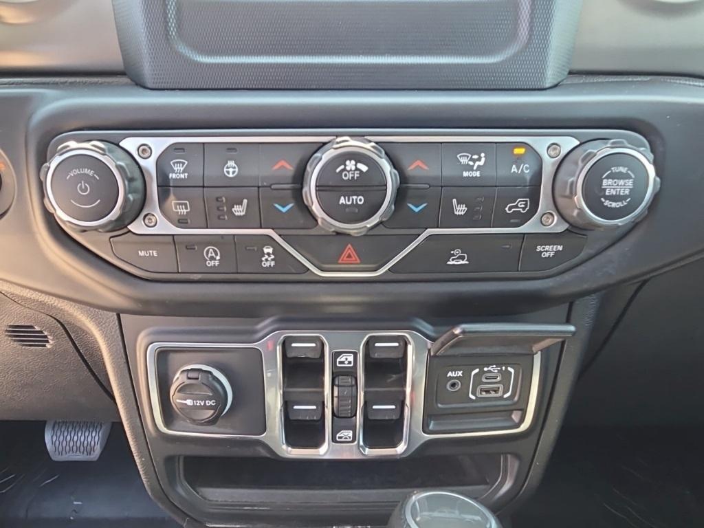 used 2021 Jeep Gladiator car, priced at $28,488