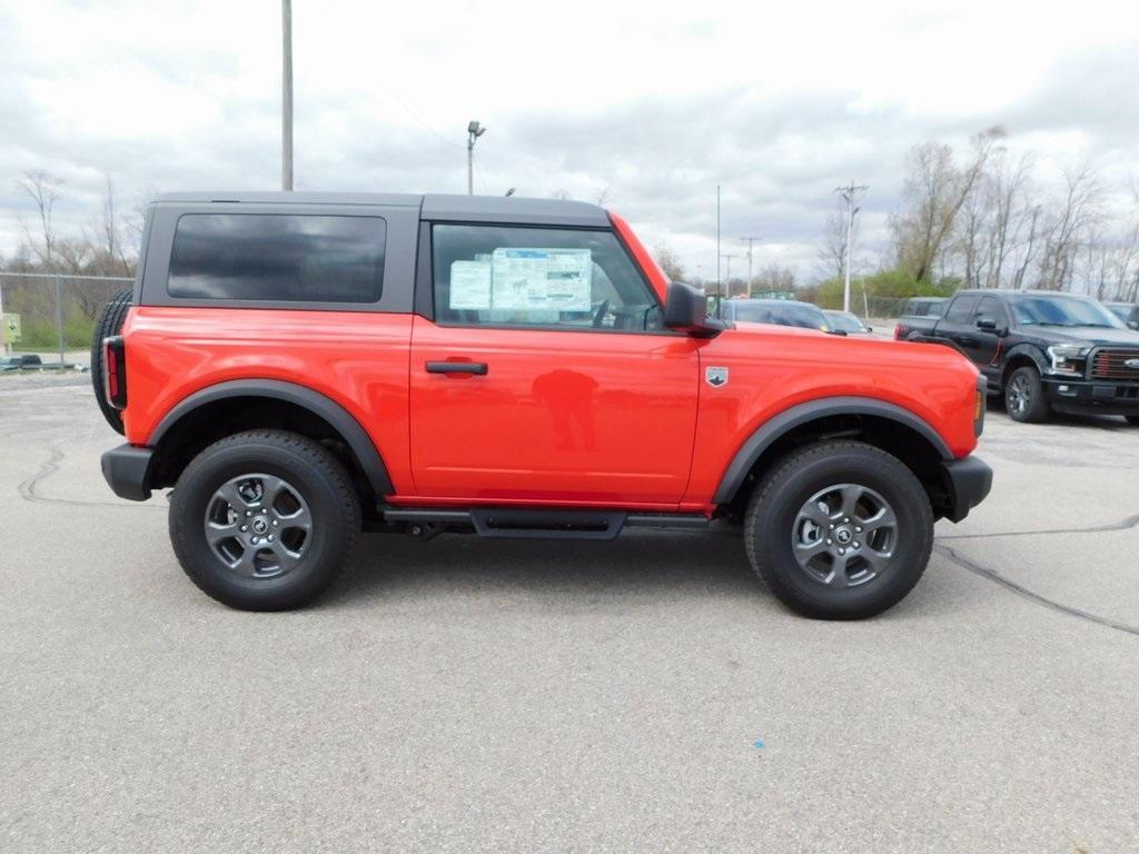 new 2024 Ford Bronco car, priced at $43,936