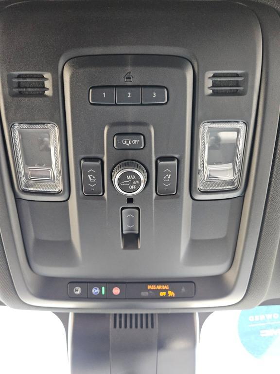 used 2024 Chevrolet Suburban car, priced at $72,999