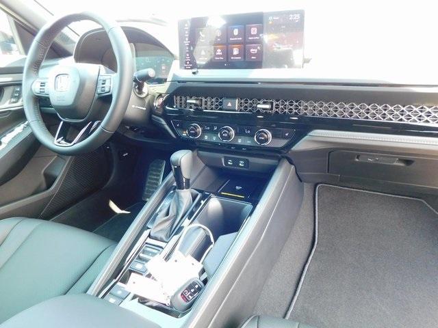 new 2025 Honda Accord Hybrid car, priced at $35,980