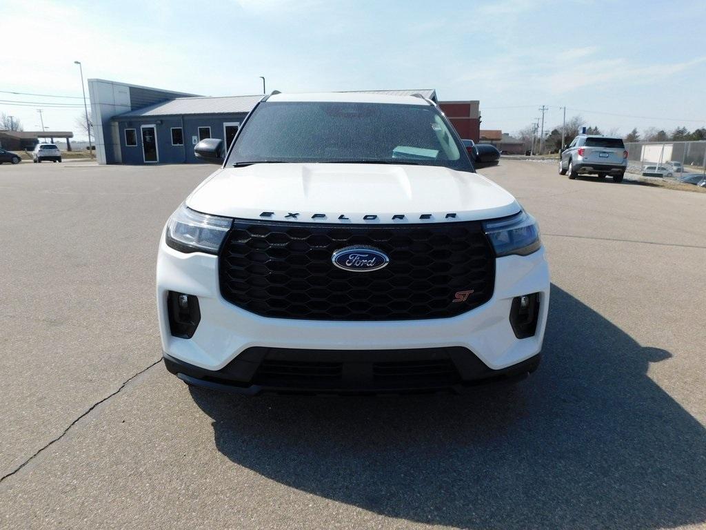 new 2025 Ford Explorer car, priced at $61,645
