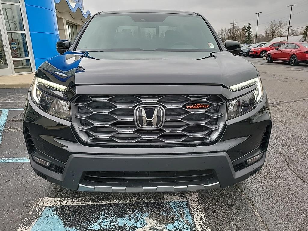 new 2025 Honda Ridgeline car, priced at $43,967