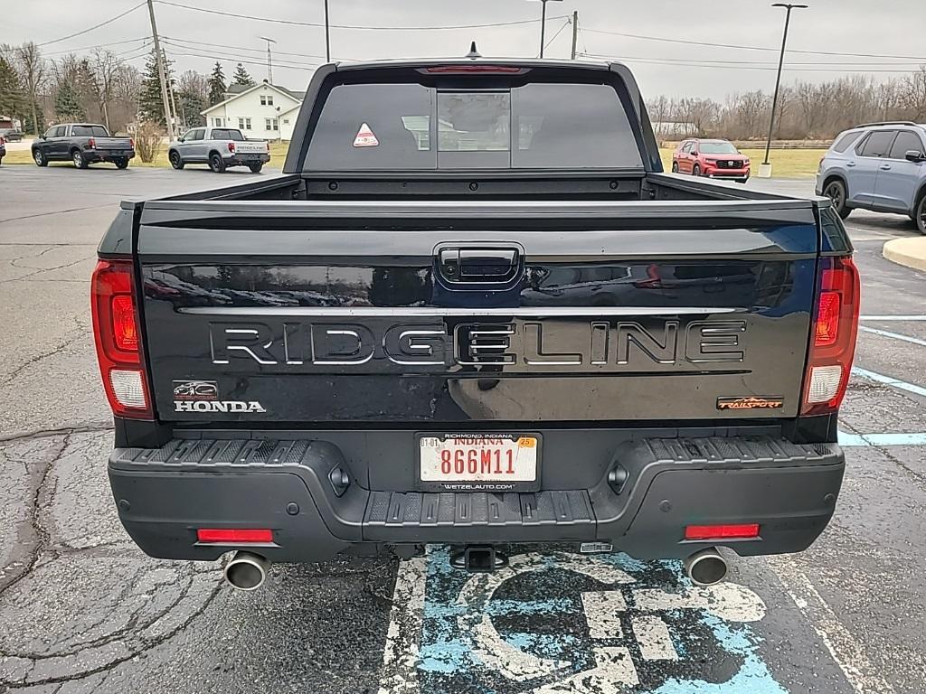 new 2025 Honda Ridgeline car, priced at $43,967