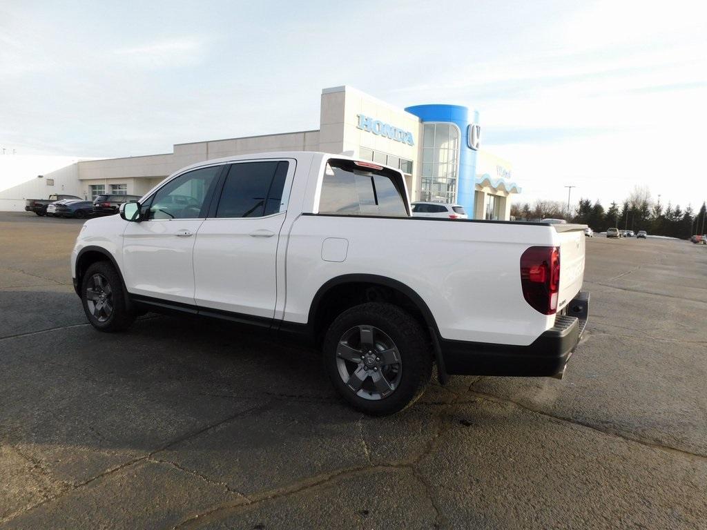 new 2025 Honda Ridgeline car, priced at $42,139