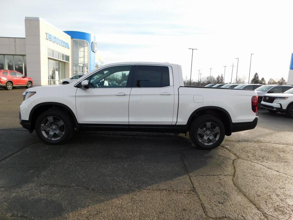 new 2025 Honda Ridgeline car, priced at $42,139