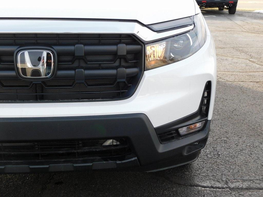 new 2025 Honda Ridgeline car, priced at $42,139