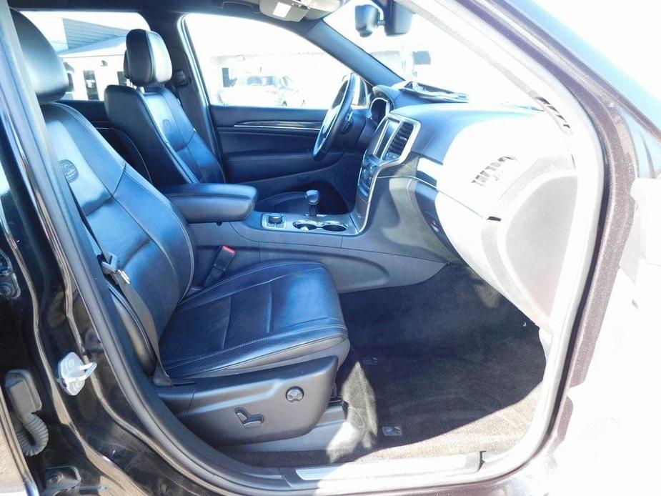 used 2015 Jeep Grand Cherokee car, priced at $12,990