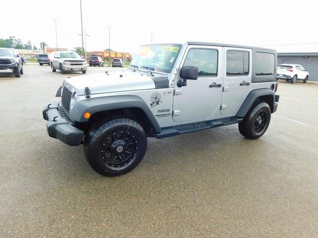 used 2015 Jeep Wrangler Unlimited car, priced at $14,590