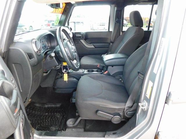 used 2015 Jeep Wrangler Unlimited car, priced at $14,590