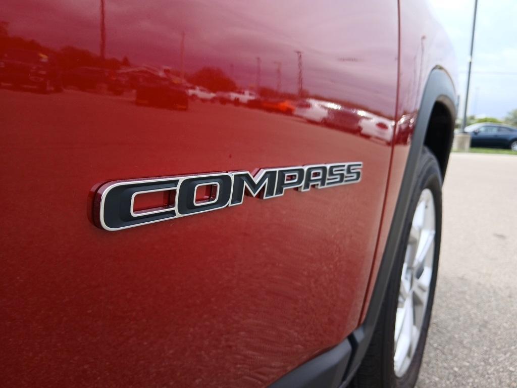 new 2025 Jeep Compass car, priced at $29,876