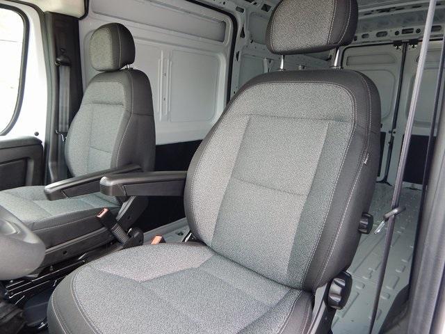 new 2024 Ram ProMaster 2500 car, priced at $49,264