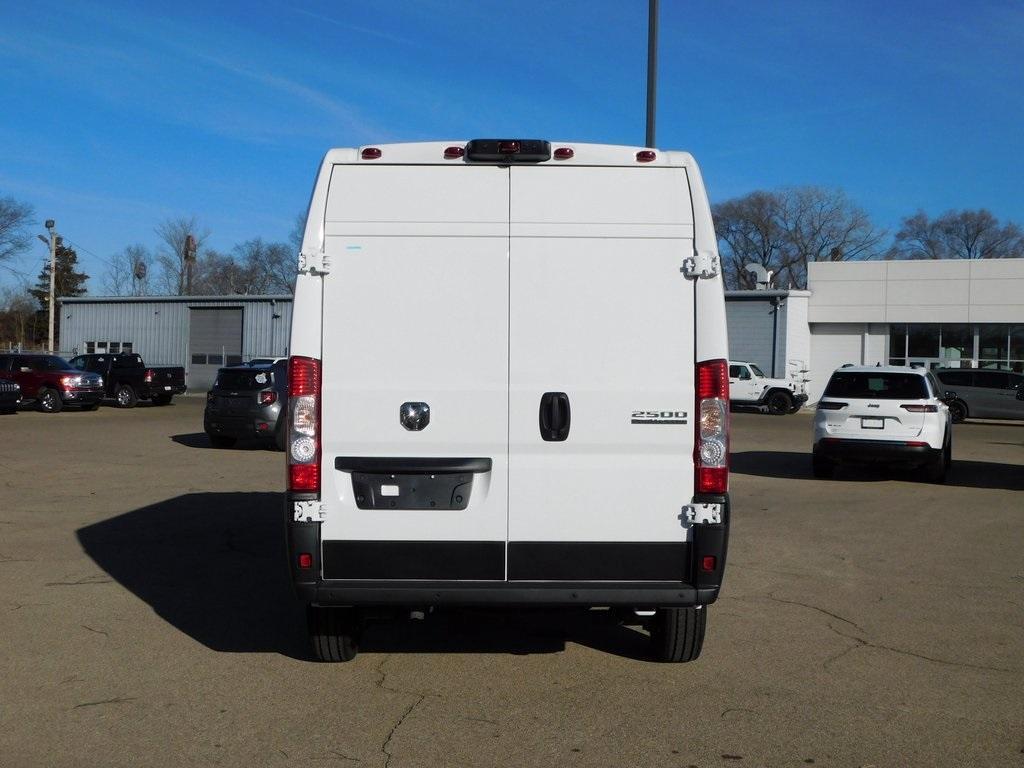 new 2024 Ram ProMaster 2500 car, priced at $50,264