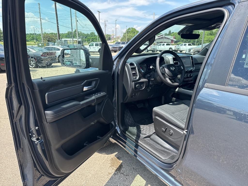 new 2025 Ram 1500 car, priced at $53,823