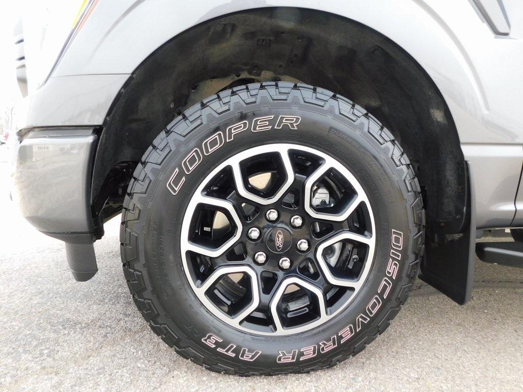 used 2021 Ford F-150 car, priced at $38,999