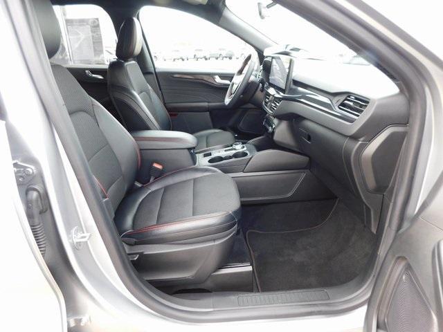 used 2023 Ford Escape car, priced at $25,999