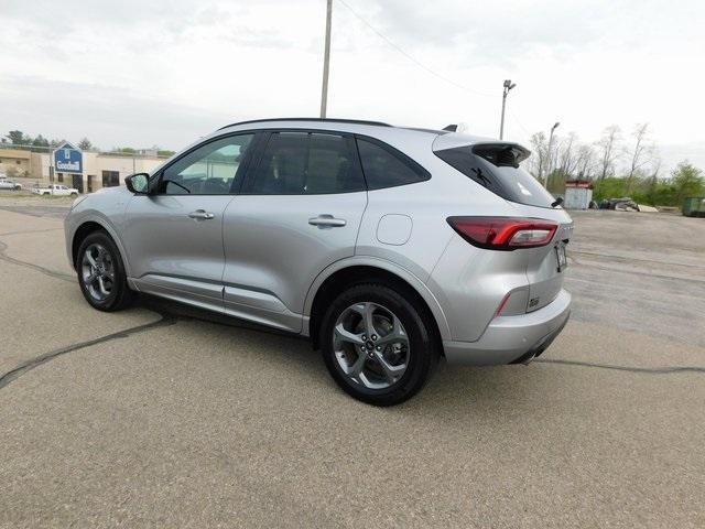 used 2023 Ford Escape car, priced at $25,999