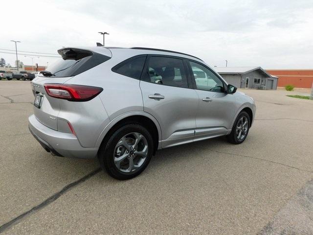 used 2023 Ford Escape car, priced at $25,999