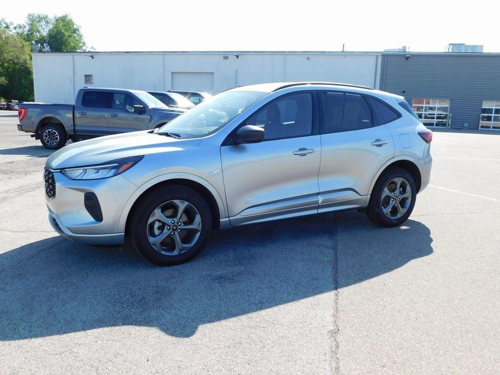 used 2023 Ford Escape car, priced at $25,995