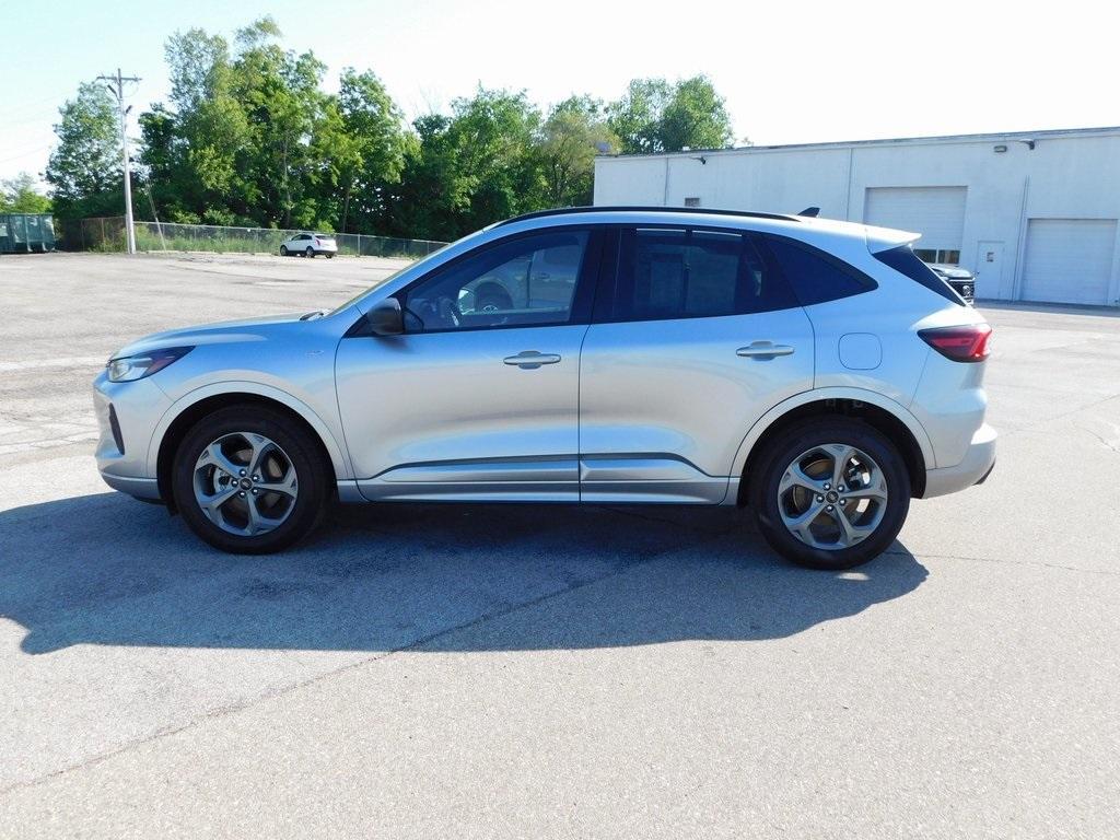 used 2023 Ford Escape car, priced at $25,995