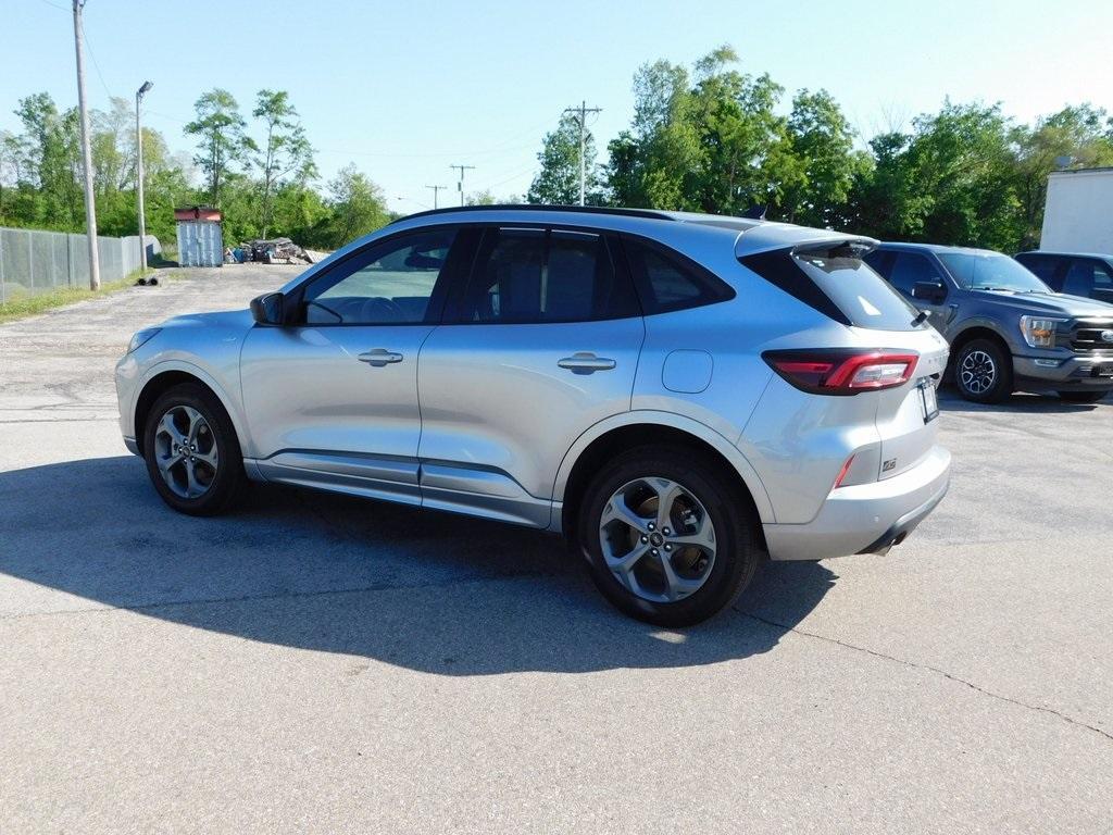 used 2023 Ford Escape car, priced at $25,995