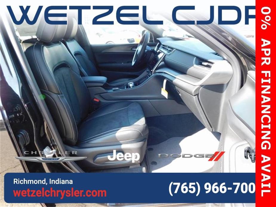 new 2024 Jeep Grand Cherokee L car, priced at $42,639