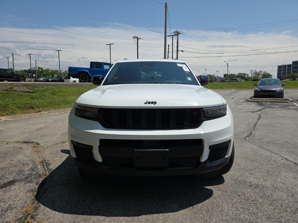 used 2023 Jeep Grand Cherokee L car, priced at $33,788