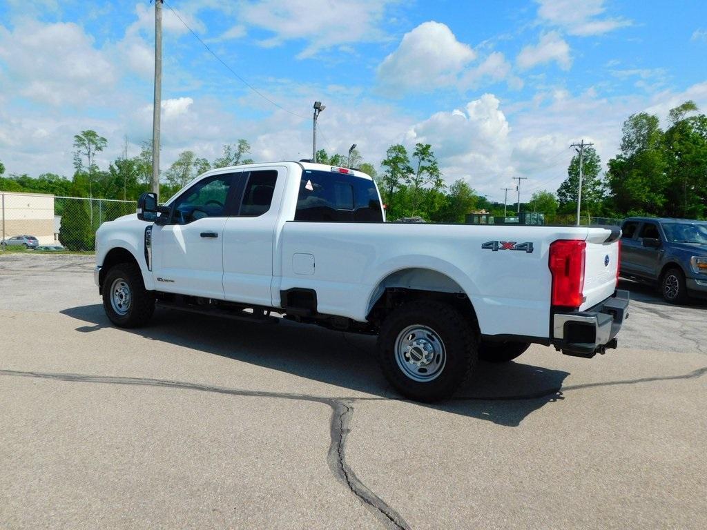 new 2025 Ford F-350 car, priced at $65,535