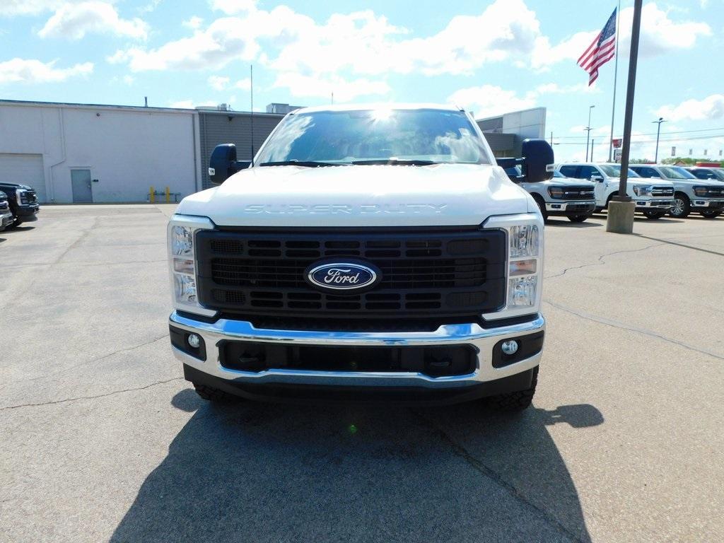 new 2025 Ford F-350 car, priced at $65,535