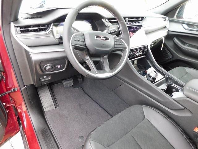 new 2025 Jeep Grand Cherokee L car, priced at $44,806