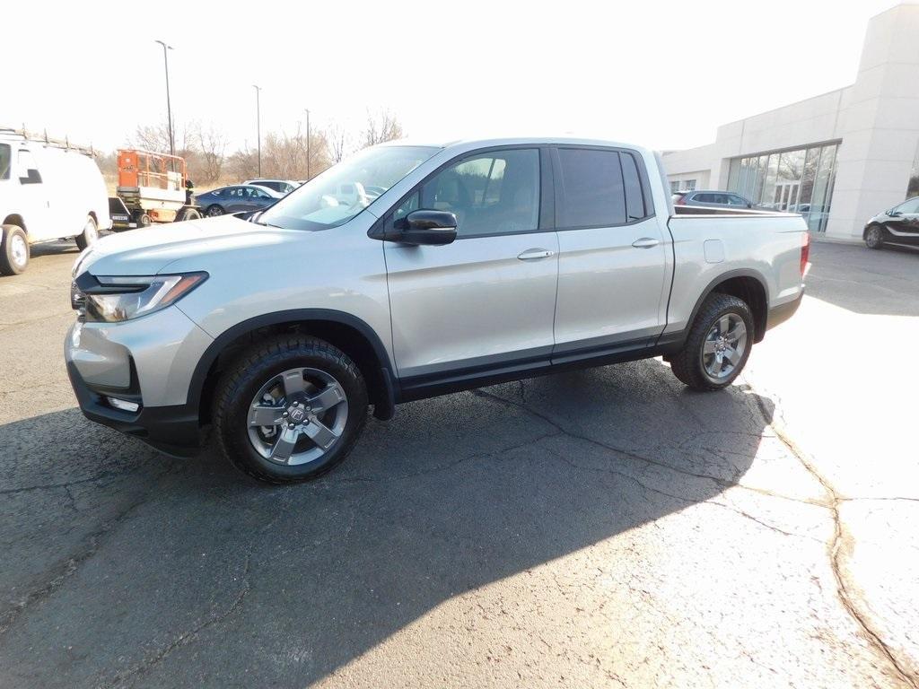 new 2025 Honda Ridgeline car, priced at $45,746