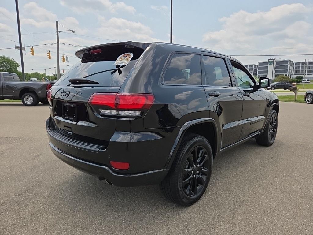 used 2022 Jeep Grand Cherokee WK car, priced at $32,325