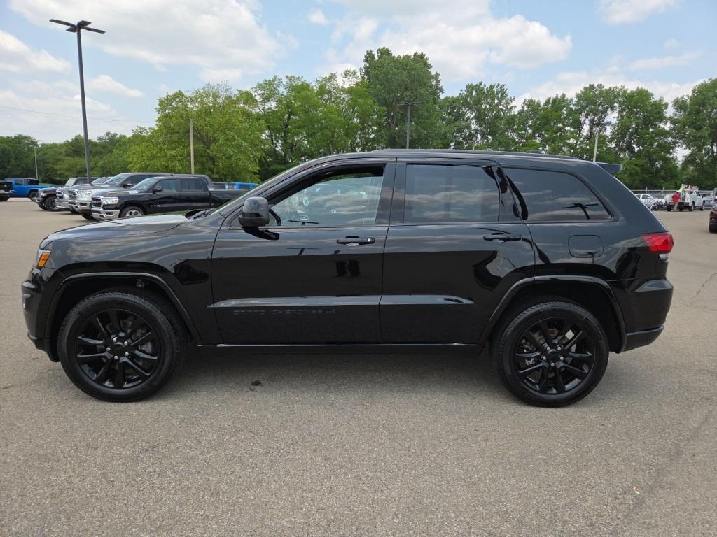 used 2022 Jeep Grand Cherokee WK car, priced at $32,325