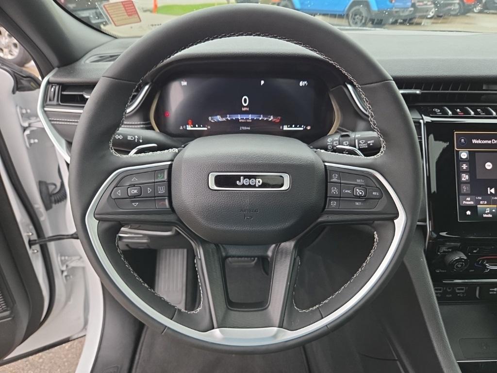 used 2024 Jeep Grand Cherokee car, priced at $39,645