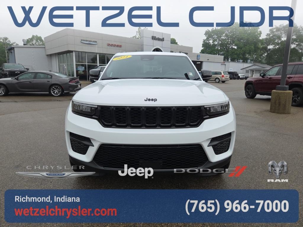 used 2024 Jeep Grand Cherokee car, priced at $39,645