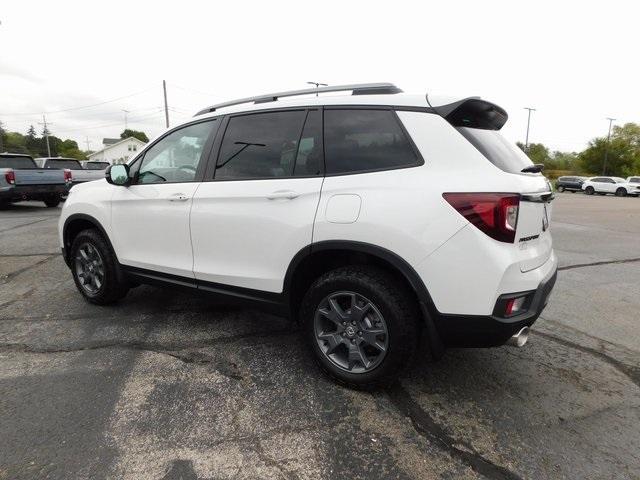 new 2025 Honda Passport car, priced at $44,131