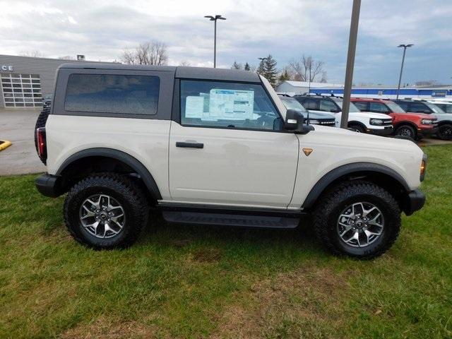 new 2025 Ford Bronco car, priced at $53,685
