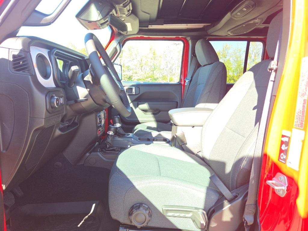 new 2026 Jeep Wrangler car, priced at $51,995