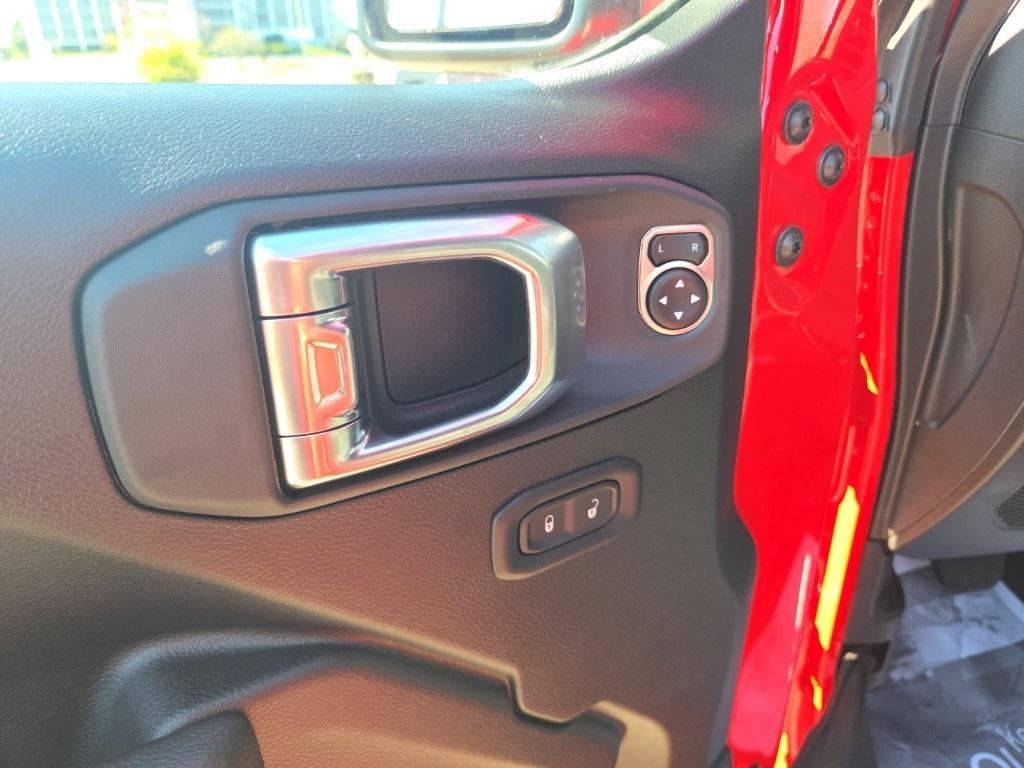 new 2026 Jeep Wrangler car, priced at $51,995