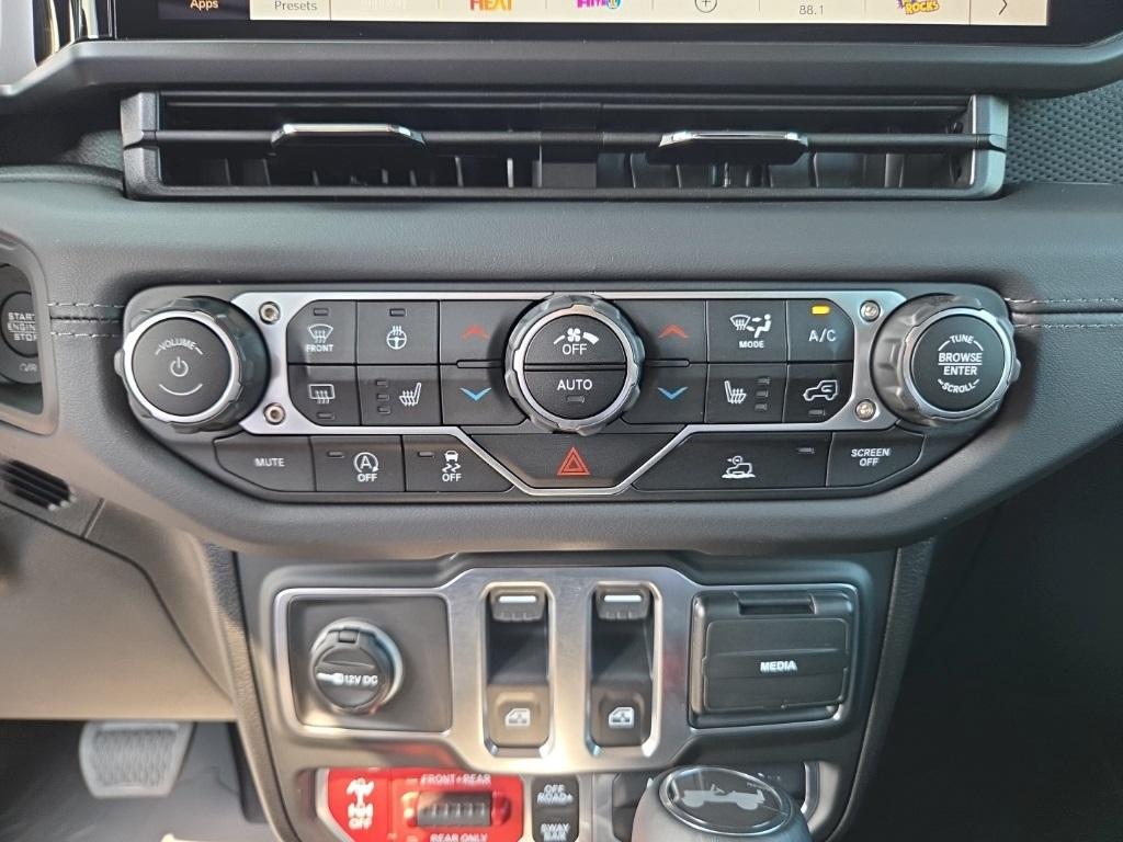 new 2025 Jeep Wrangler car, priced at $60,445