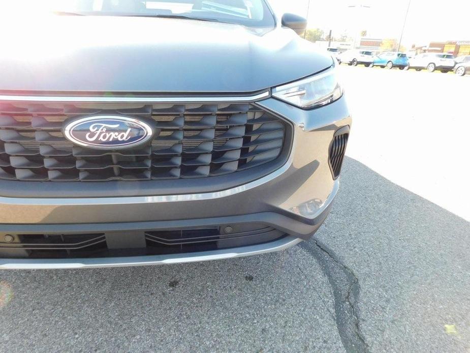 new 2025 Ford Escape car, priced at $32,310