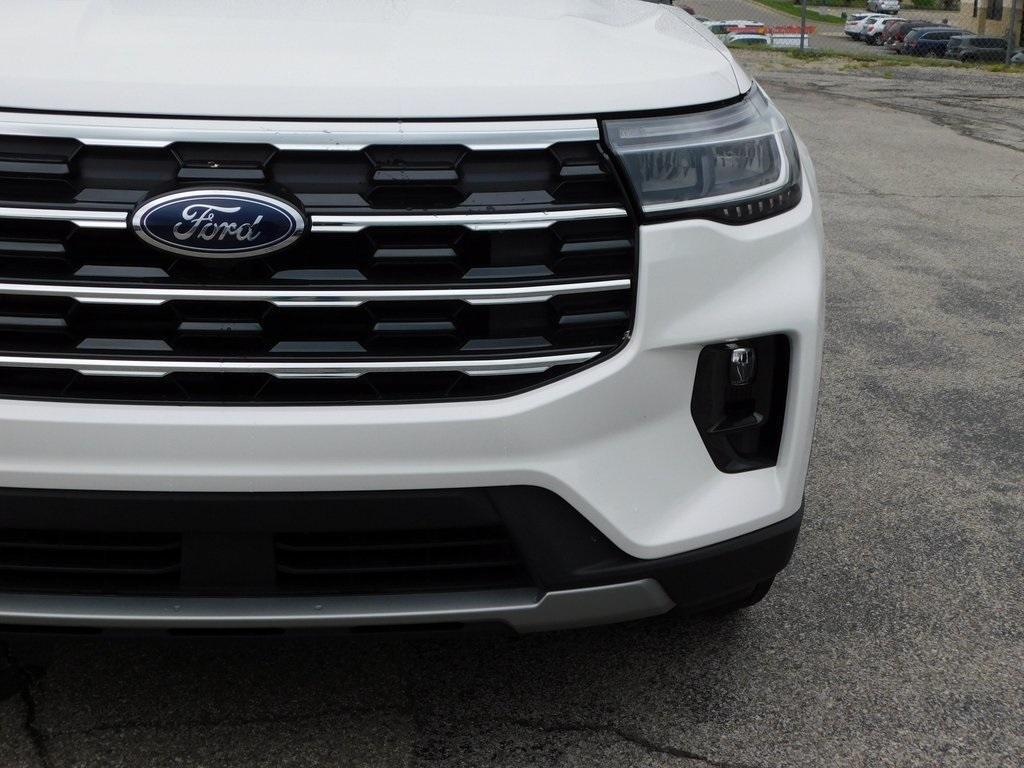 new 2025 Ford Explorer car, priced at $46,518
