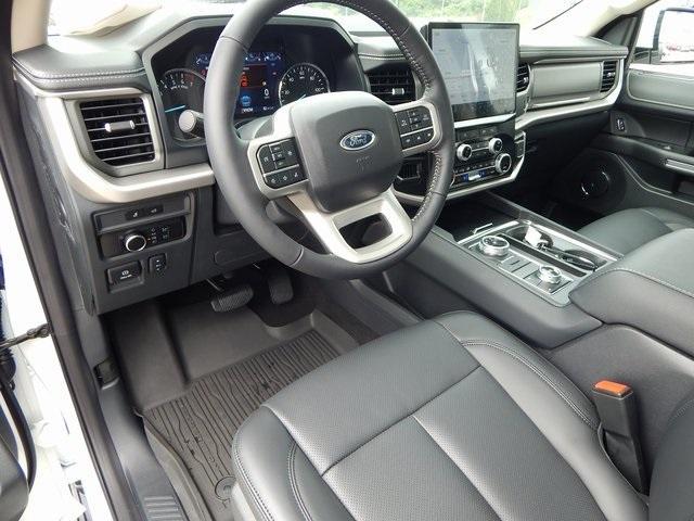 new 2024 Ford Expedition Max car, priced at $66,399