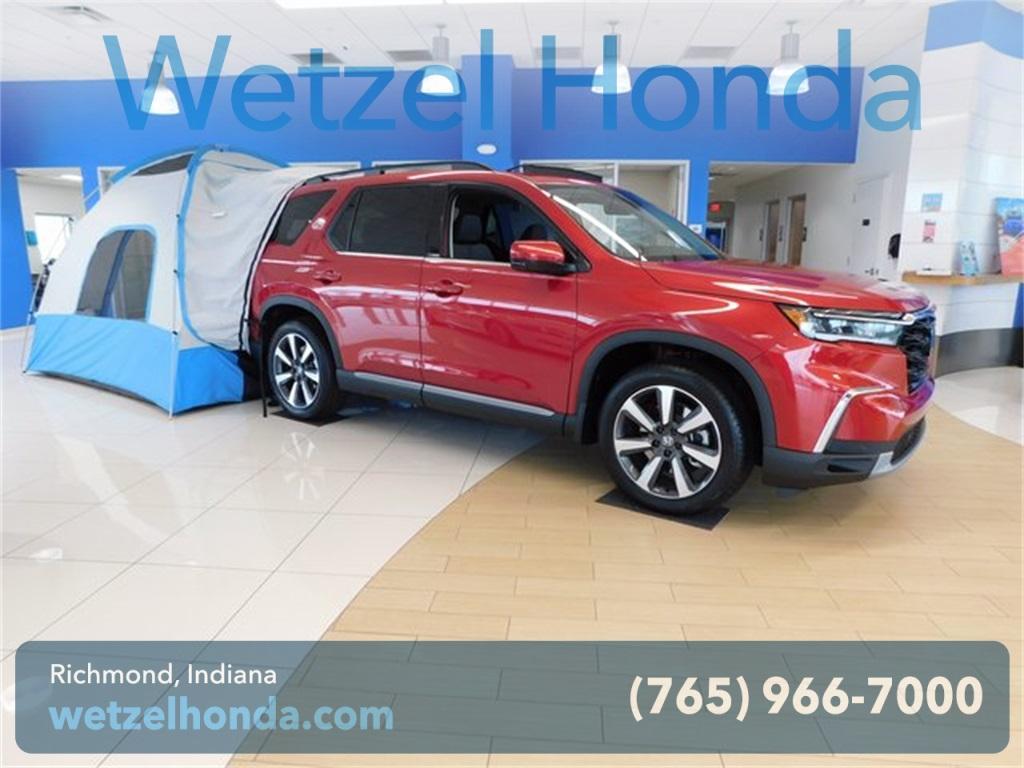 new 2025 Honda Pilot car, priced at $49,057