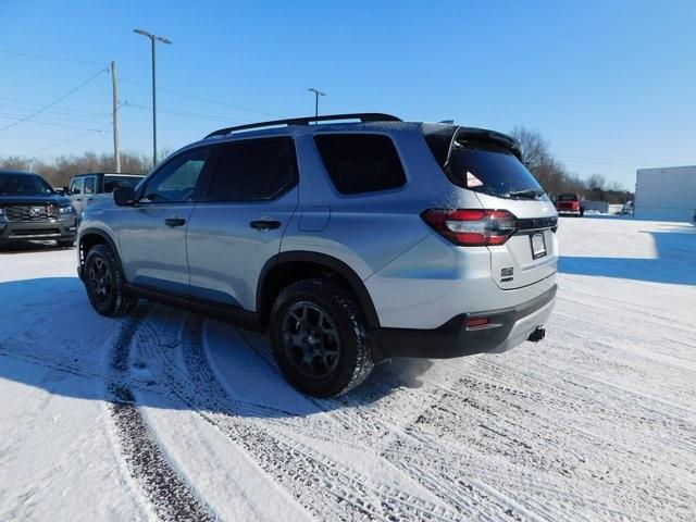 new 2025 Honda Pilot car, priced at $50,850