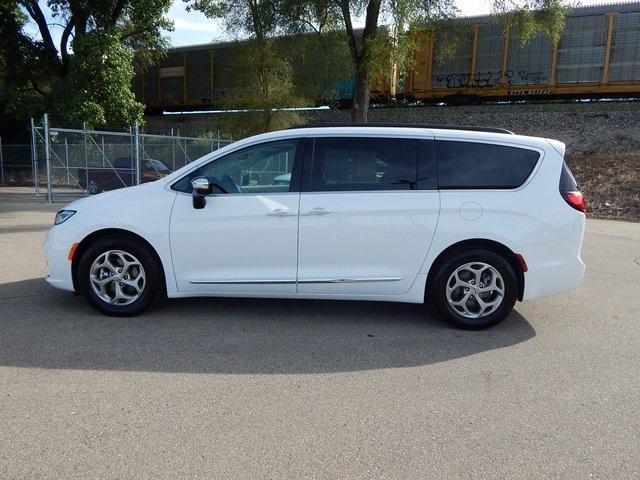 used 2023 Chrysler Pacifica car, priced at $34,999