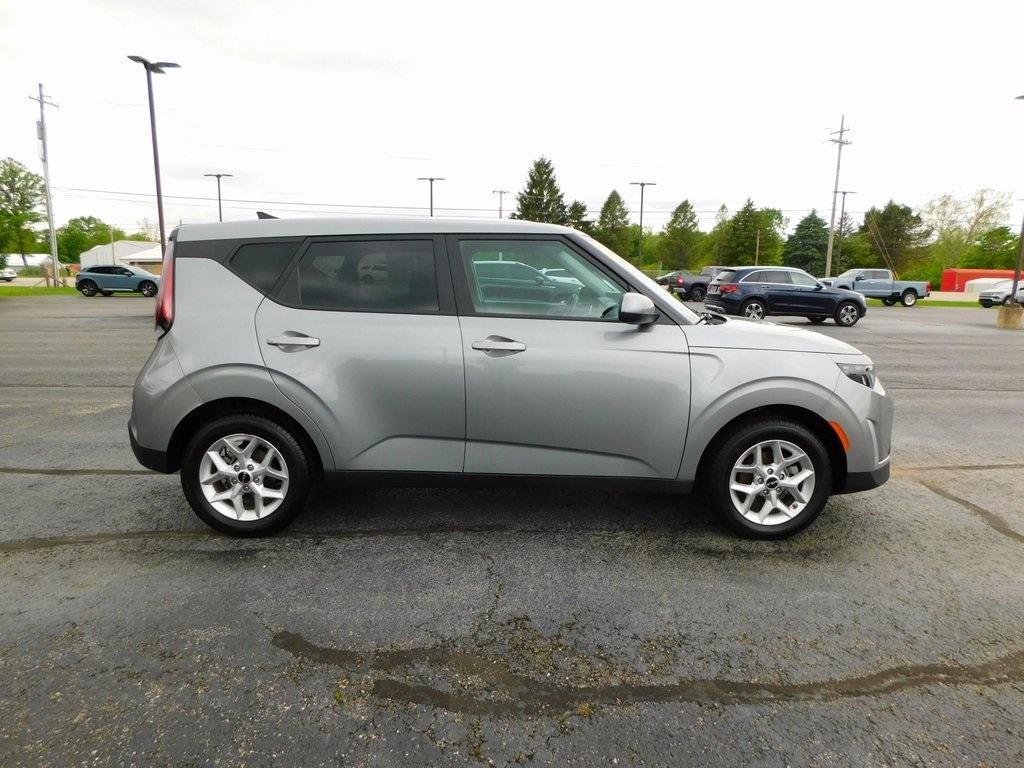 used 2024 Kia Soul car, priced at $19,599