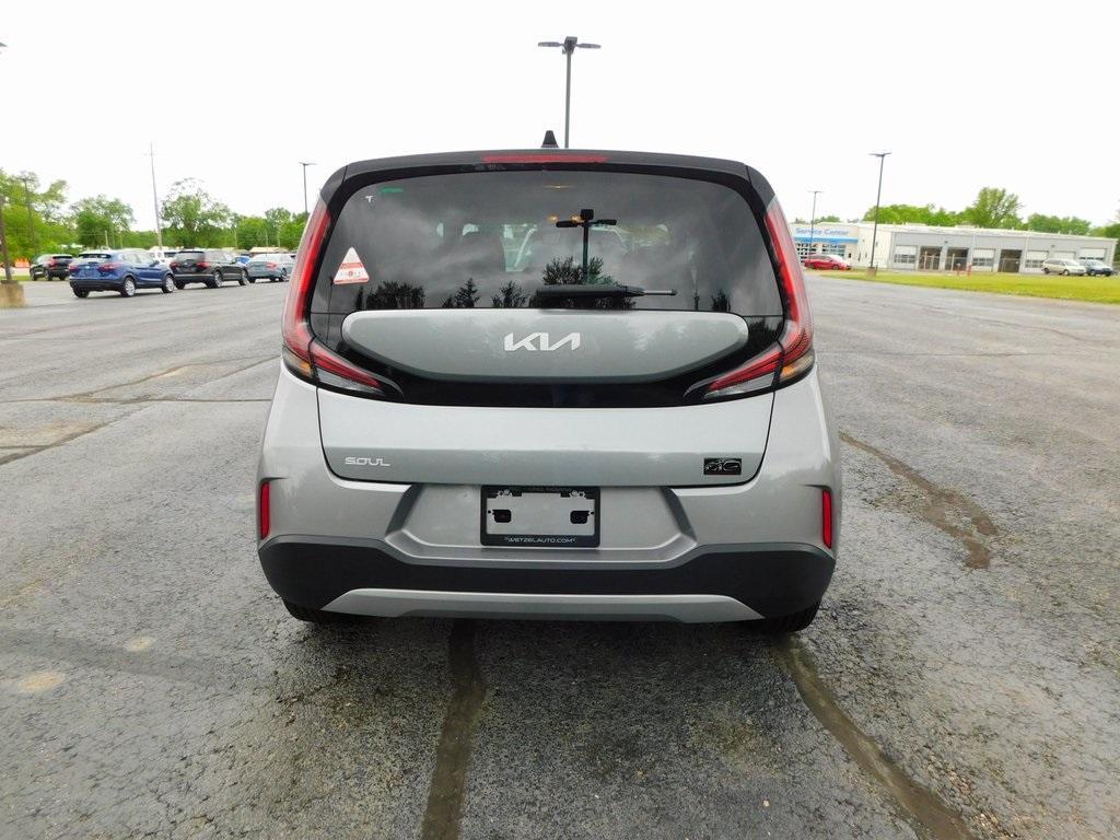 used 2024 Kia Soul car, priced at $19,599