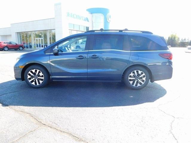 new 2026 Honda Odyssey car, priced at $43,979