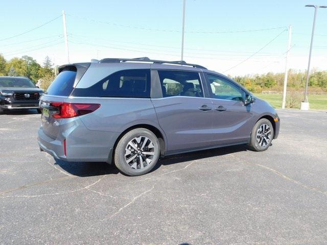 new 2026 Honda Odyssey car, priced at $43,979